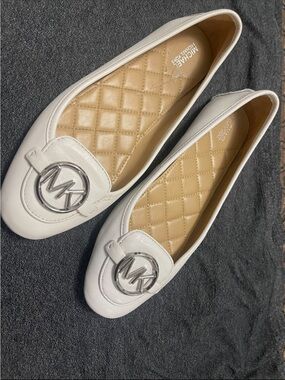 Michael Kors White Quilted Insole Logo Loafers